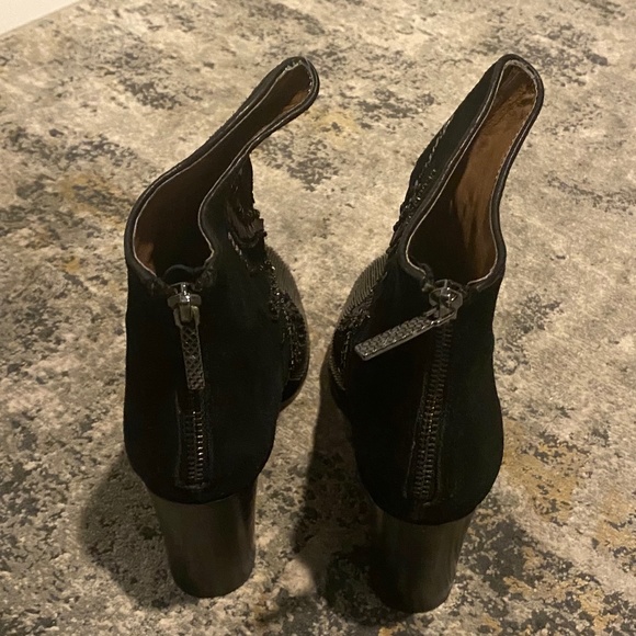 Donald J. Pliner Quiva Sequin Booties Size 7.5 - Picture 5 of 6